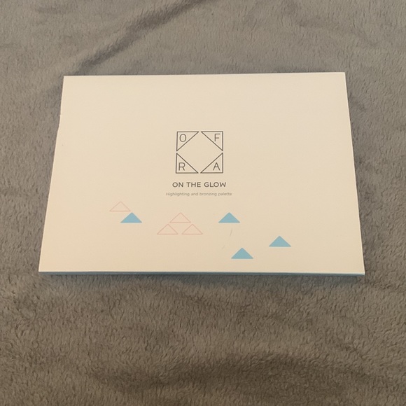 NWT 👁 OFRA Pro Palette - On The Glow - Picture 7 of 14